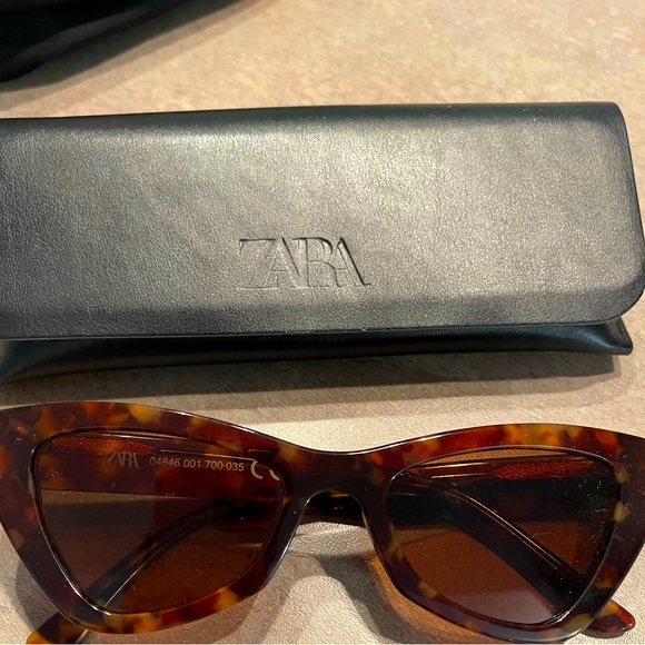 Zara cat eye sunglasses - Picture 2 of 2
